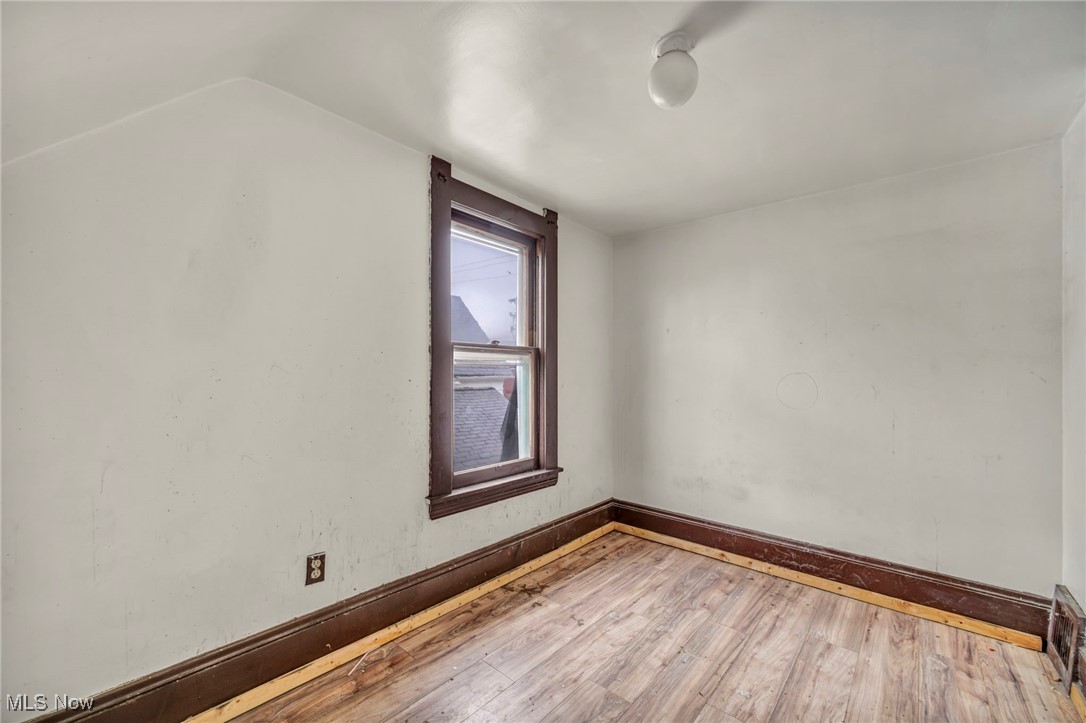 1012 E 72nd Street Cleveland OH 44103