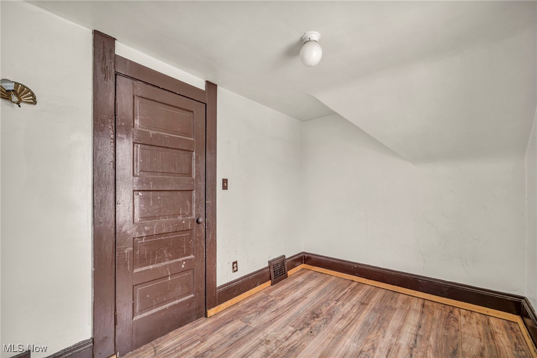 1012 E 72nd Street Cleveland OH 44103
