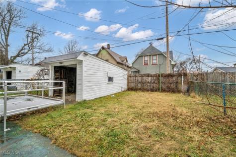 1012 E 72nd Street Cleveland OH 44103