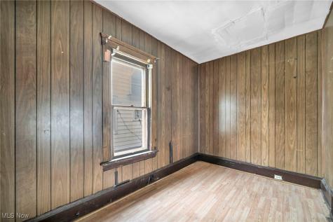 1012 E 72nd Street Cleveland OH 44103