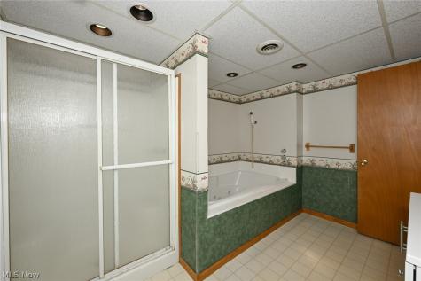 5175 Oakvale Street SW Canton OH 44706