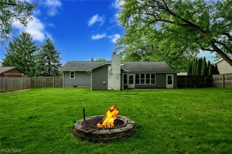 5175 Oakvale Street SW Canton OH 44706