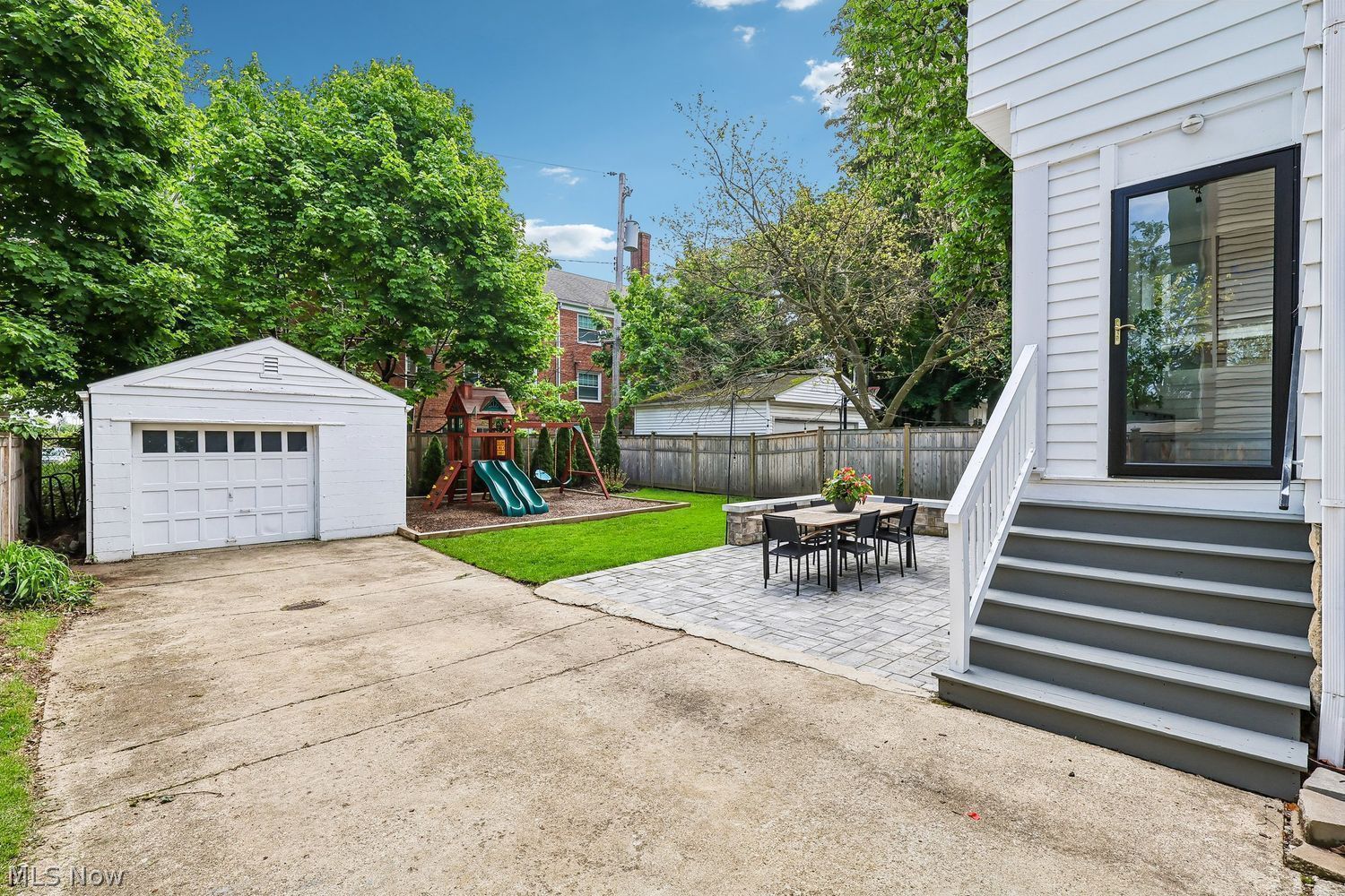 1367 Giel Avenue Lakewood OH 44107