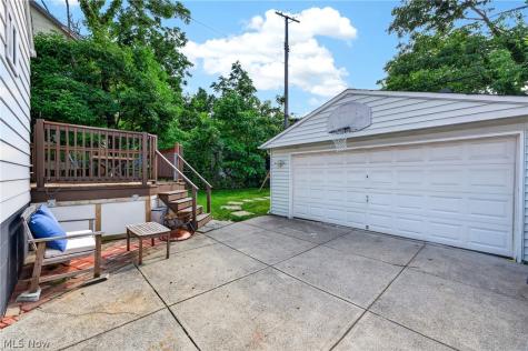 1462 Wyandotte Avenue Lakewood OH 44107