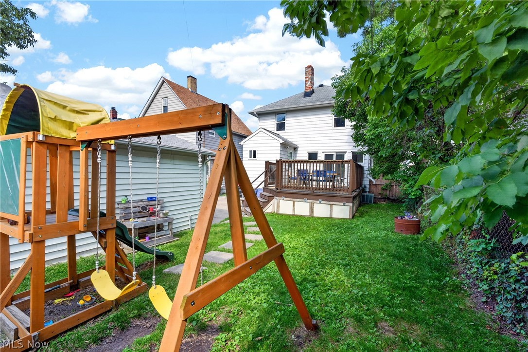 1462 Wyandotte Avenue Lakewood OH 44107