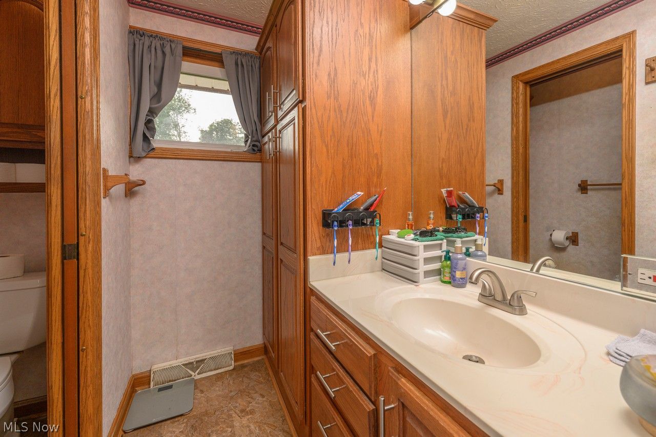 2650 Lombardi Avenue SW Canton OH 44706