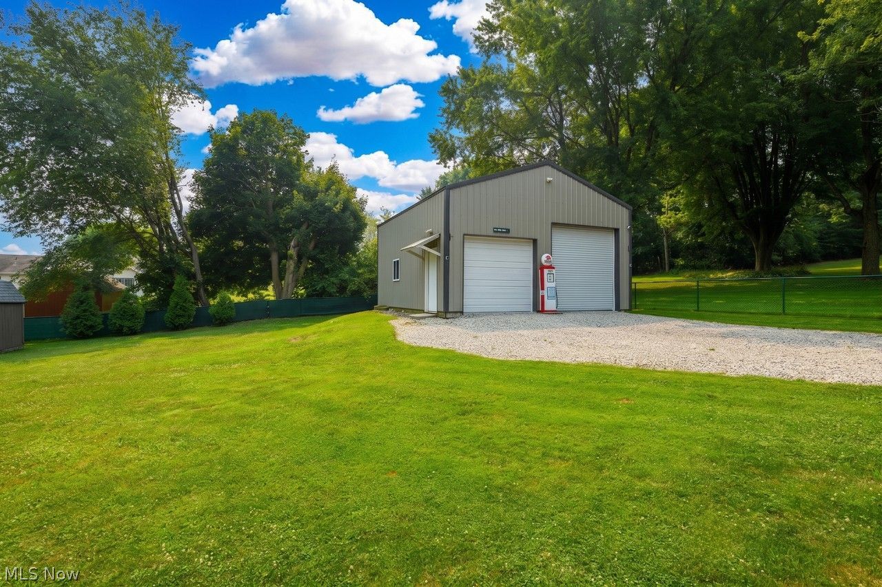 2650 Lombardi Avenue SW Canton OH 44706