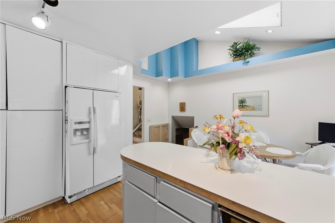 2619 S Green Road Beachwood OH 44122