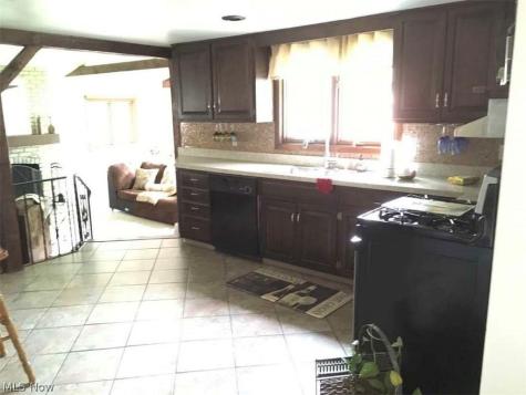 25200 Glenbrook Boulevard Euclid OH 44117