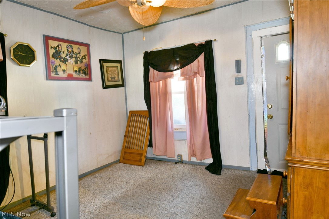 216 Federal Street NE Warren OH 44483