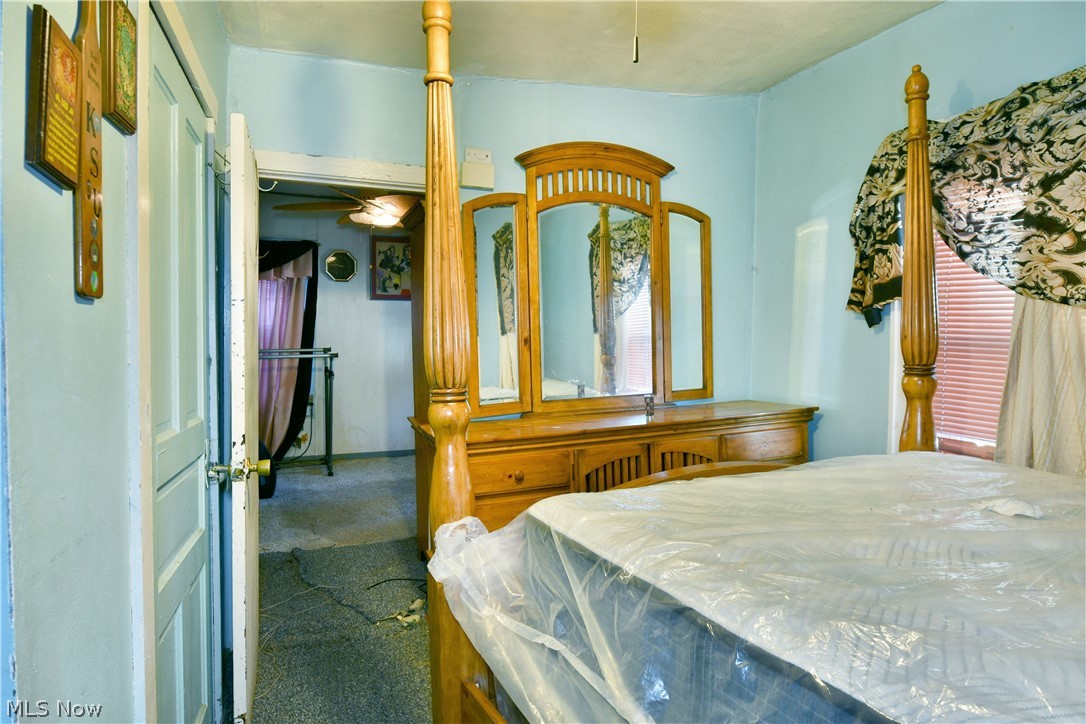 216 Federal Street NE Warren OH 44483