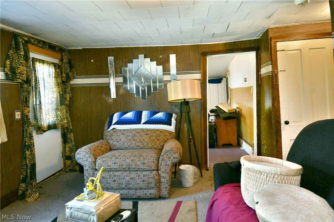 216 Federal Street NE Warren OH 44483