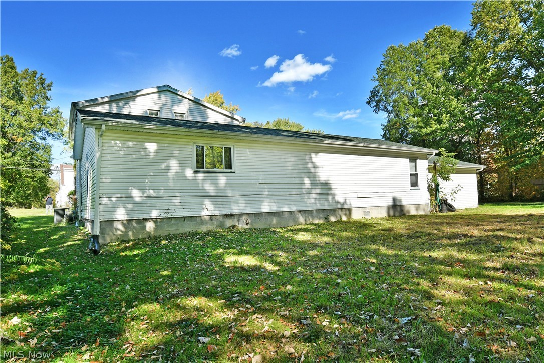 216 Federal Street NE Warren OH 44483
