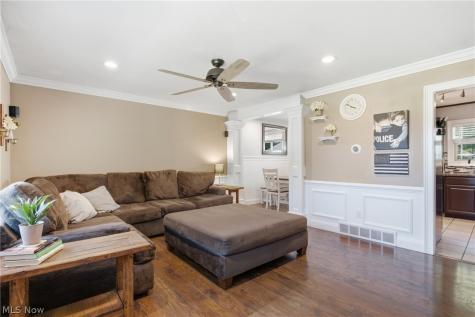 4043 Dennis Lane Brunswick OH 44212