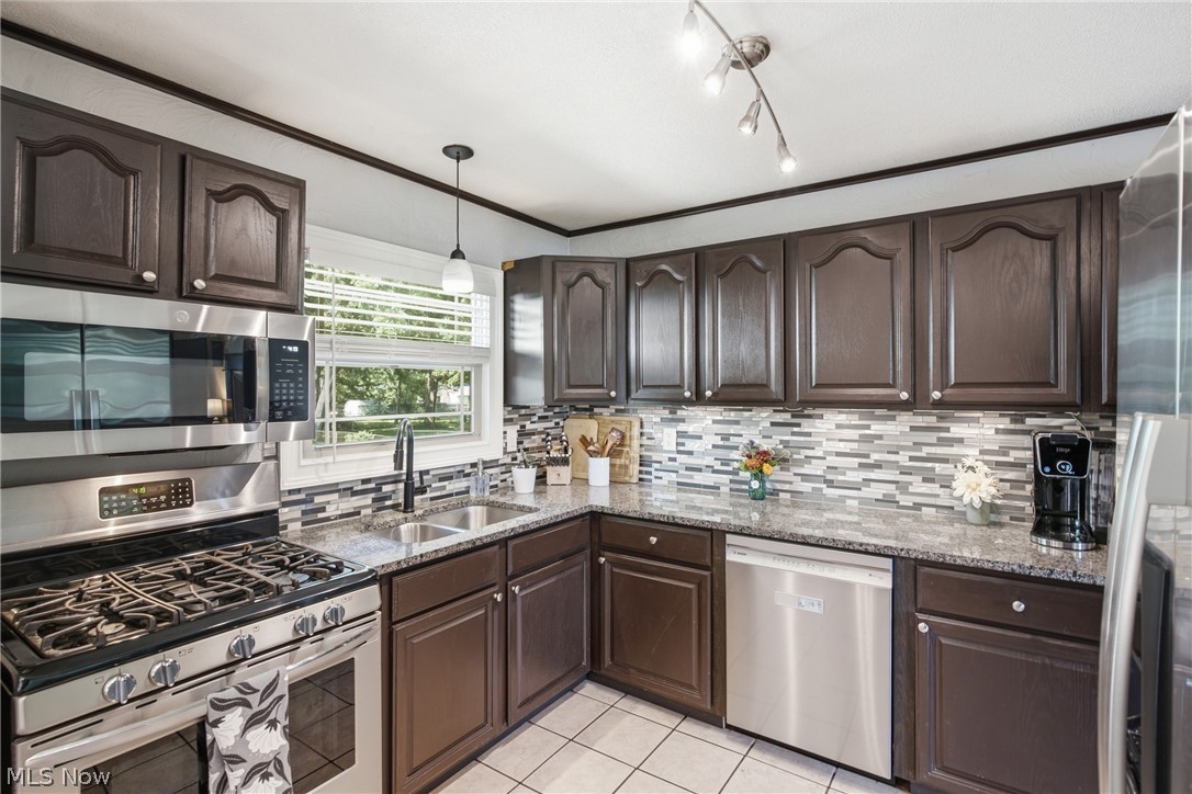 4043 Dennis Lane Brunswick OH 44212