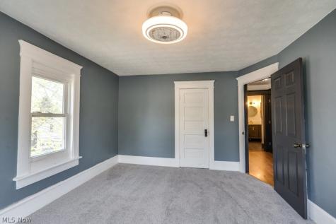 151 S Portage Path Akron OH 44302