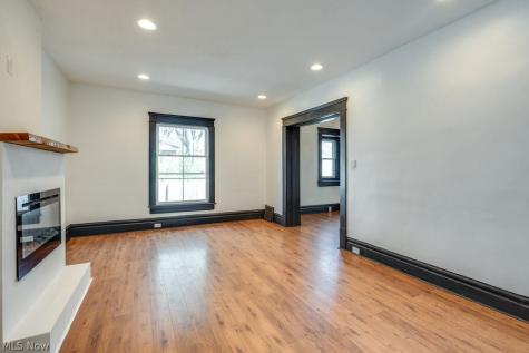 151 S Portage Path Akron OH 44302