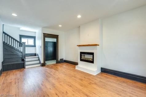 151 S Portage Path Akron OH 44302