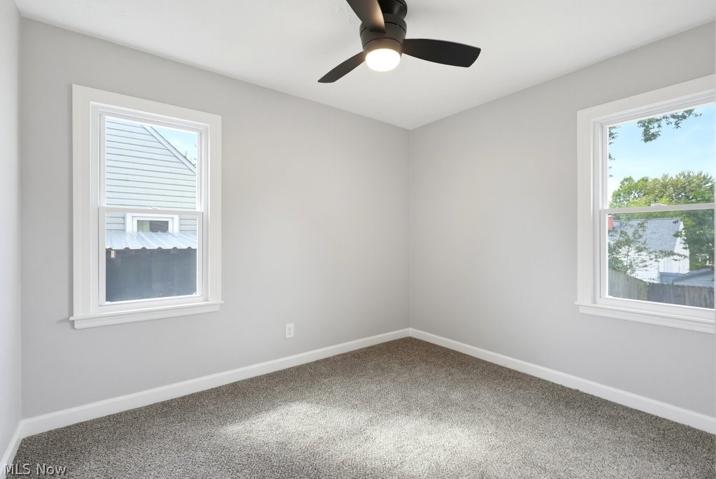 1696 Oakwood Avenue Akron OH 44301