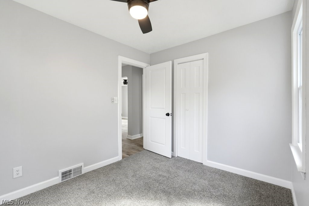 1696 Oakwood Avenue Akron OH 44301