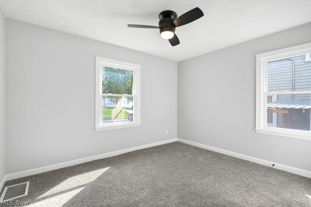 1696 Oakwood Avenue Akron OH 44301