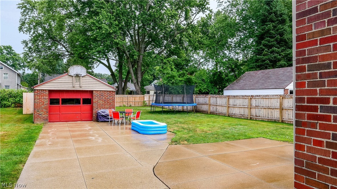 61 Hawk Avenue Akron OH 44312