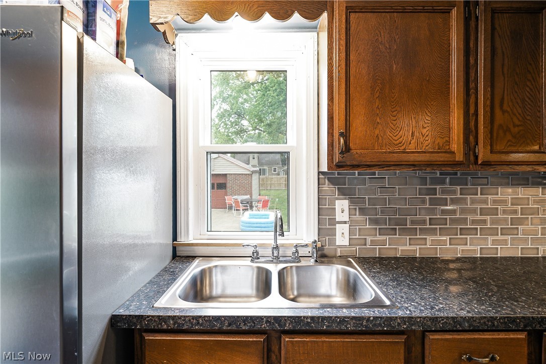 61 Hawk Avenue Akron OH 44312