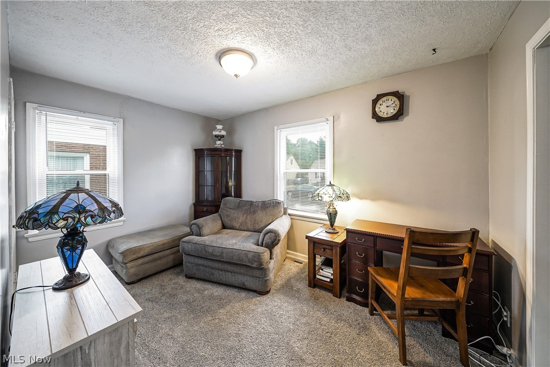61 Hawk Avenue Akron OH 44312