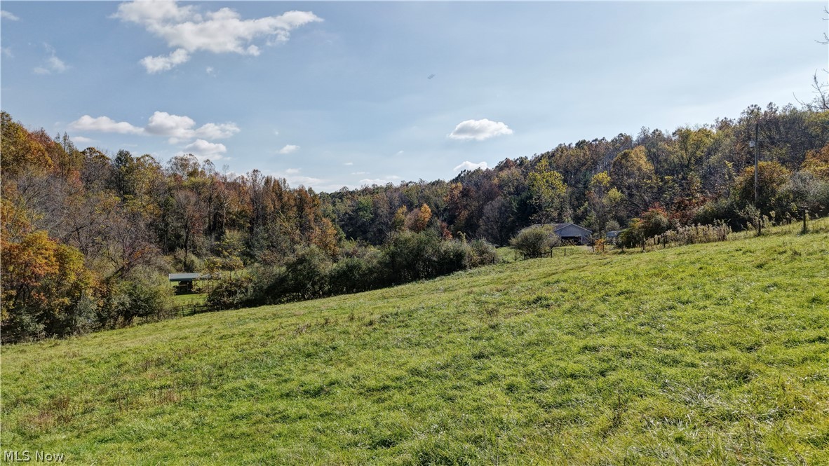 1852 Miller Road SW New Philadelphia OH 44663