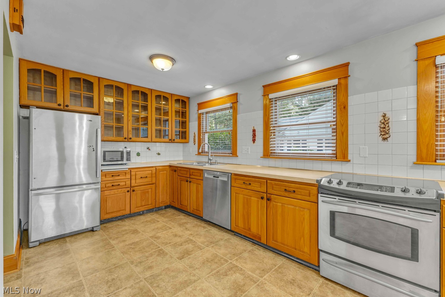24330 Westwood Road Westlake OH 44145
