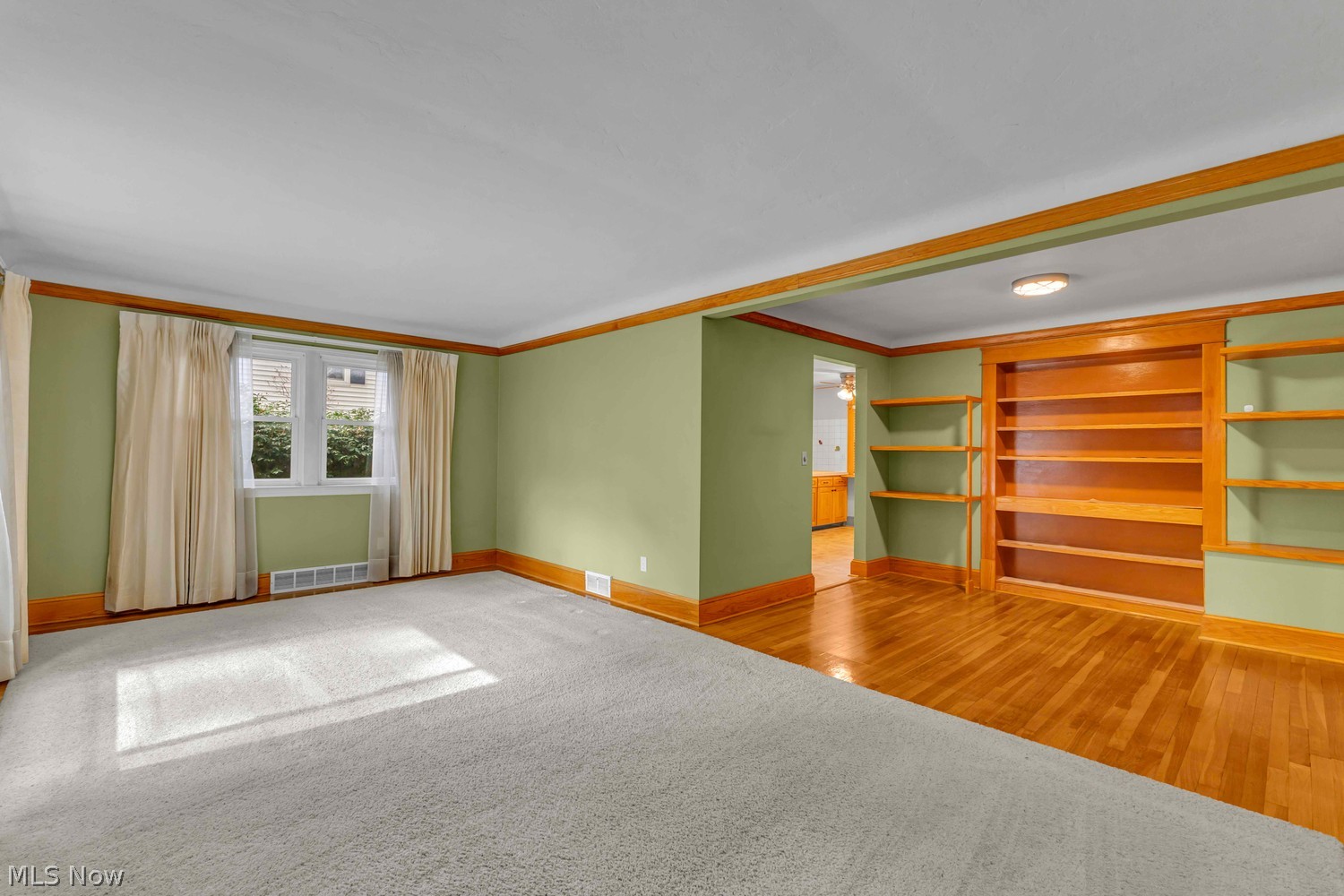 24330 Westwood Road Westlake OH 44145