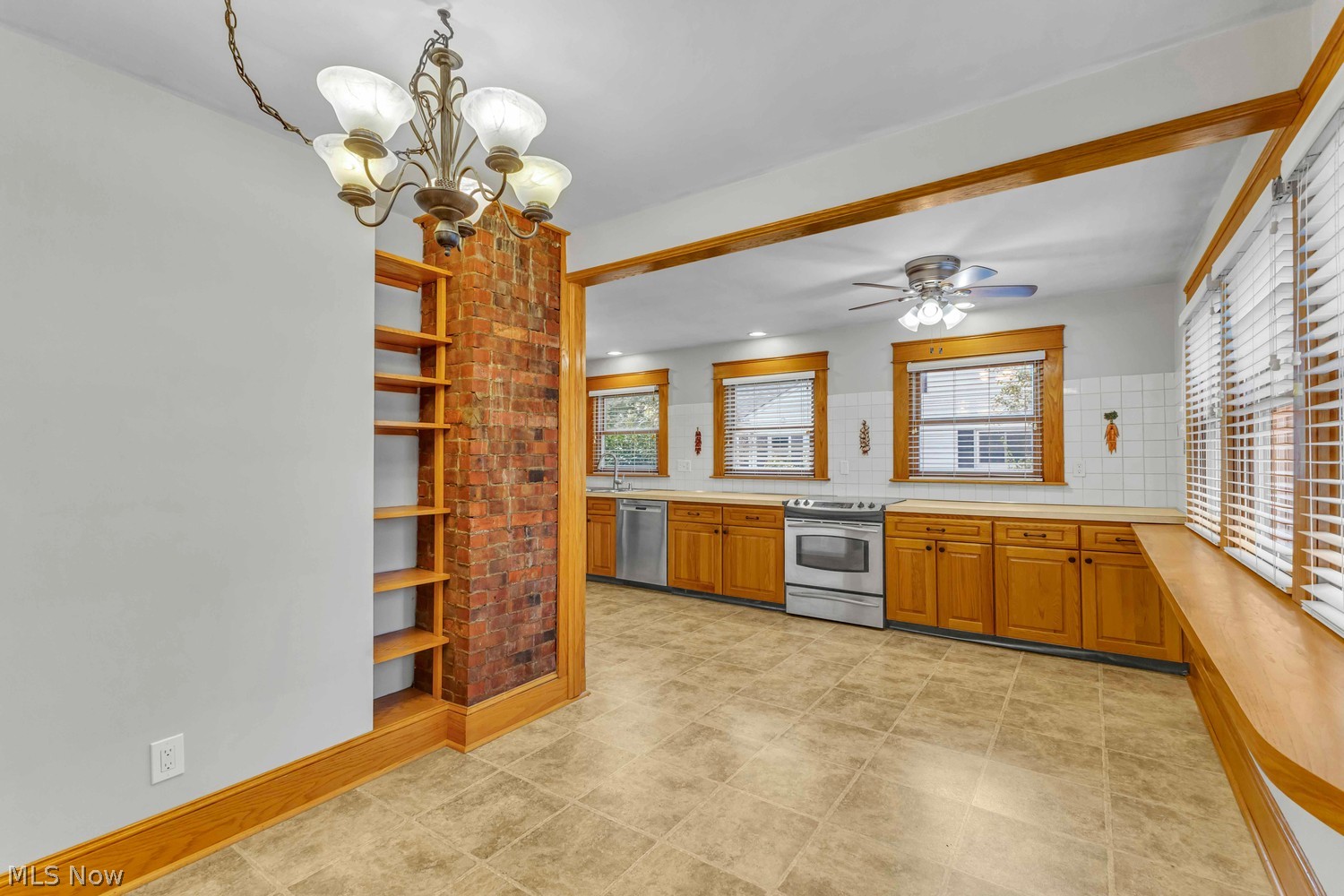 24330 Westwood Road Westlake OH 44145