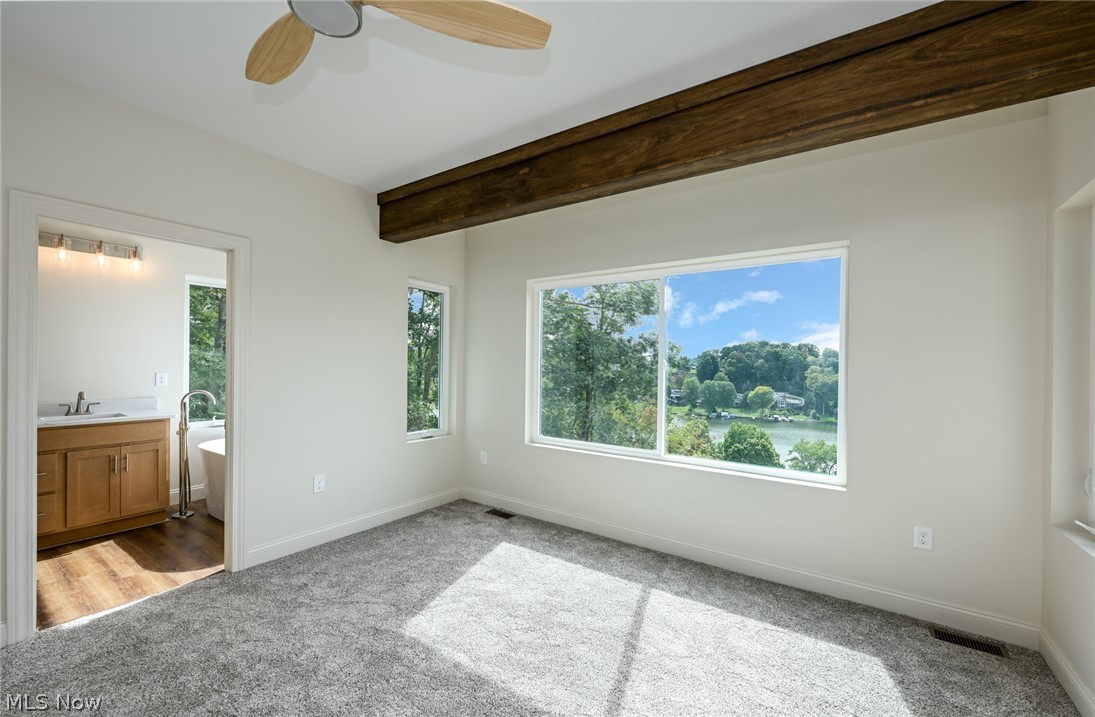 15 Huron Trail Malvern OH 44644