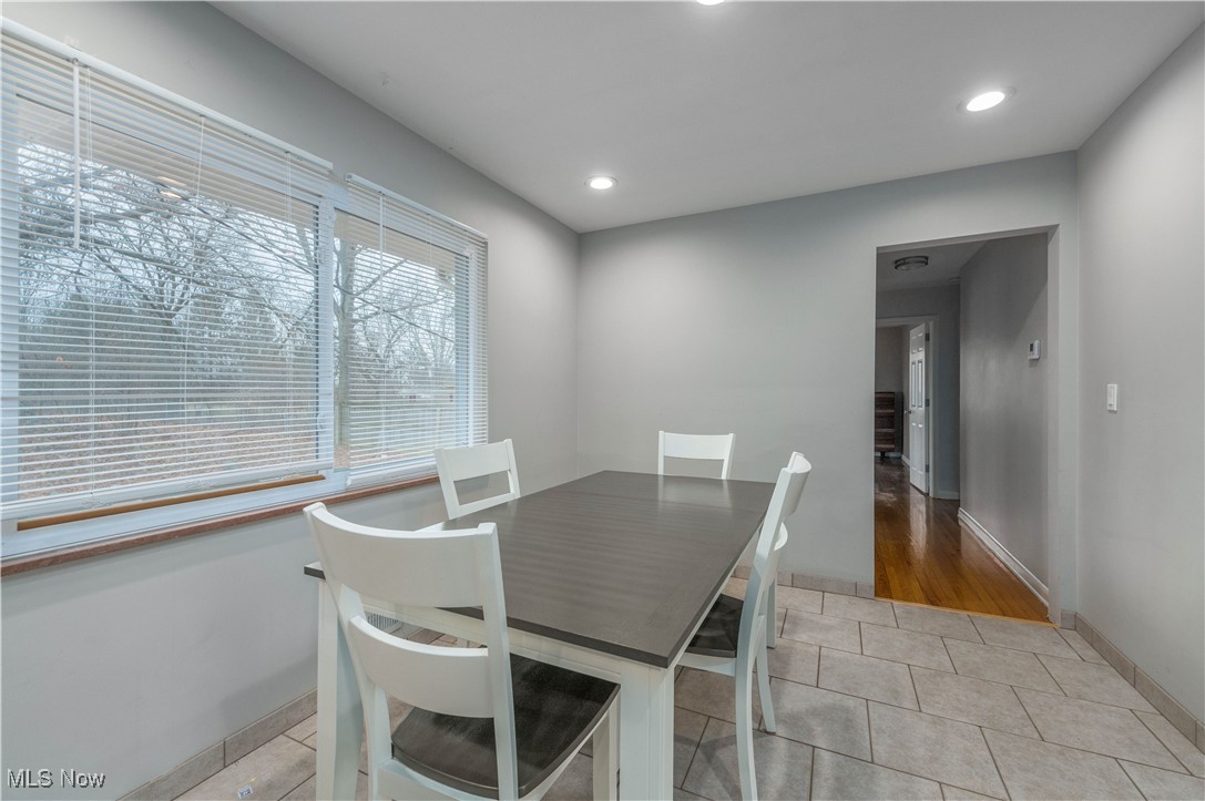 15420 Colebright Drive Strongsville OH 44136