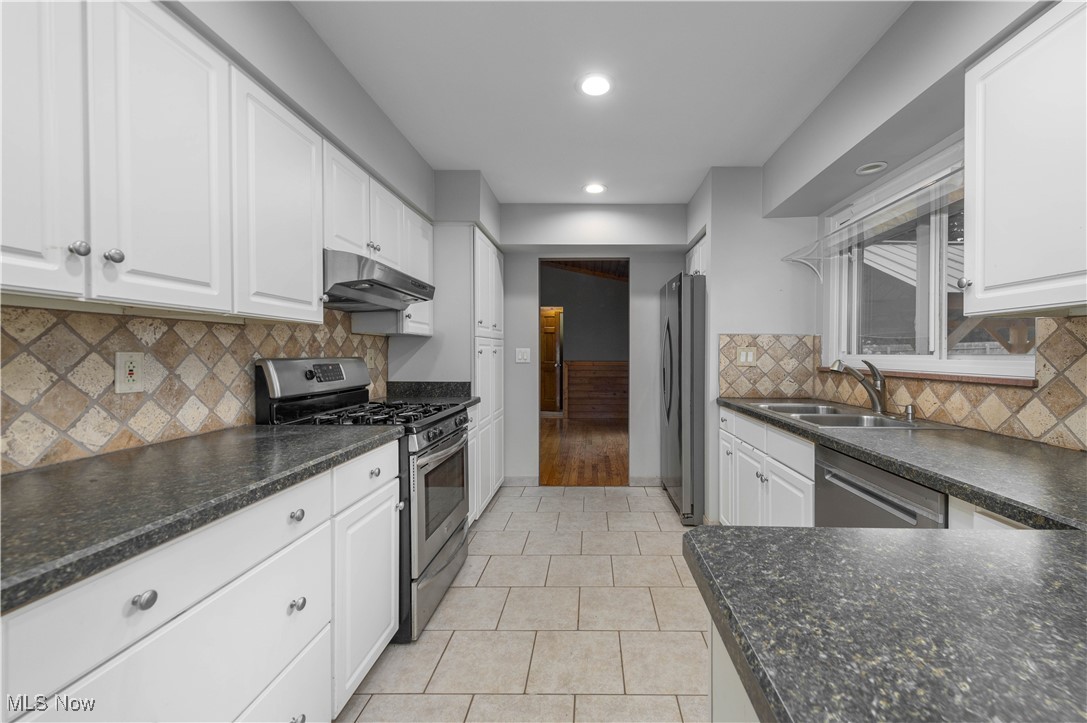 15420 Colebright Drive Strongsville OH 44136