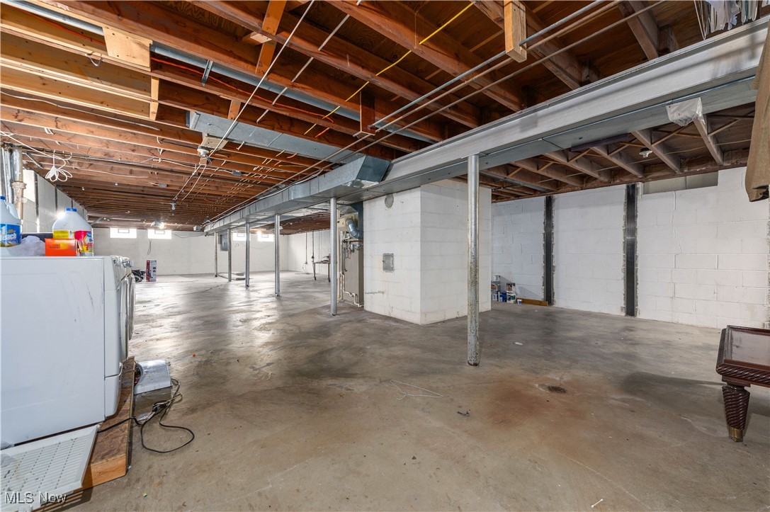 15420 Colebright Drive Strongsville OH 44136