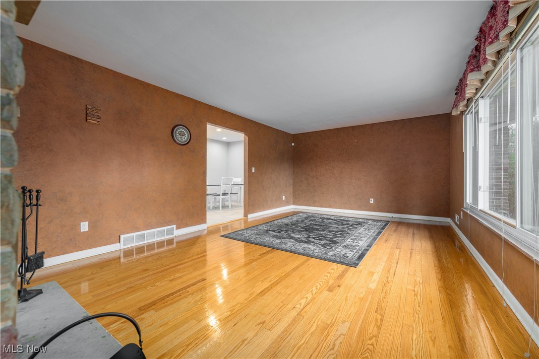 15420 Colebright Drive Strongsville OH 44136