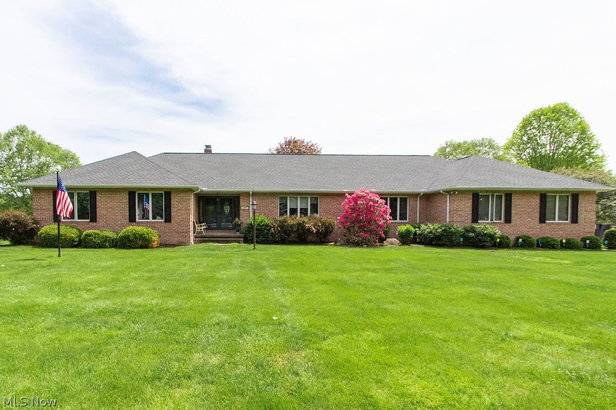 1477 S Hametown Road Copley OH 44321