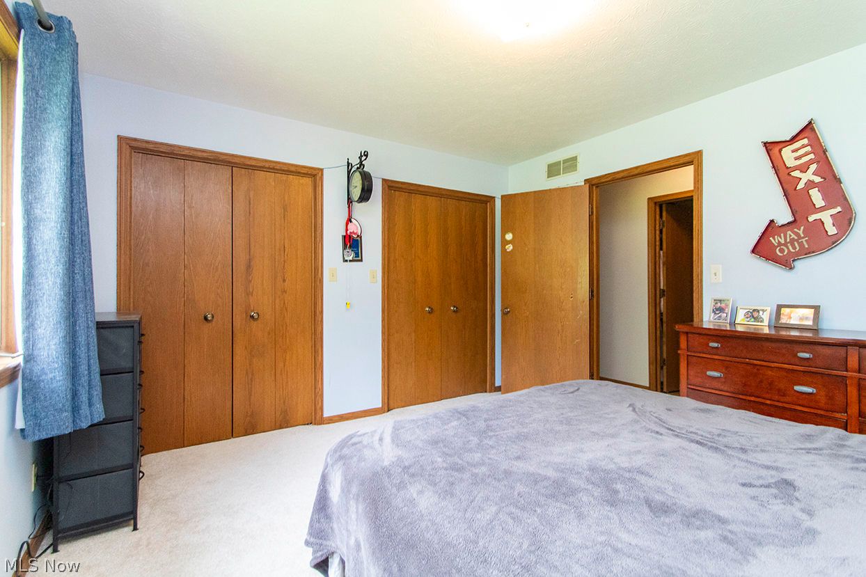 1477 S Hametown Road Copley OH 44321