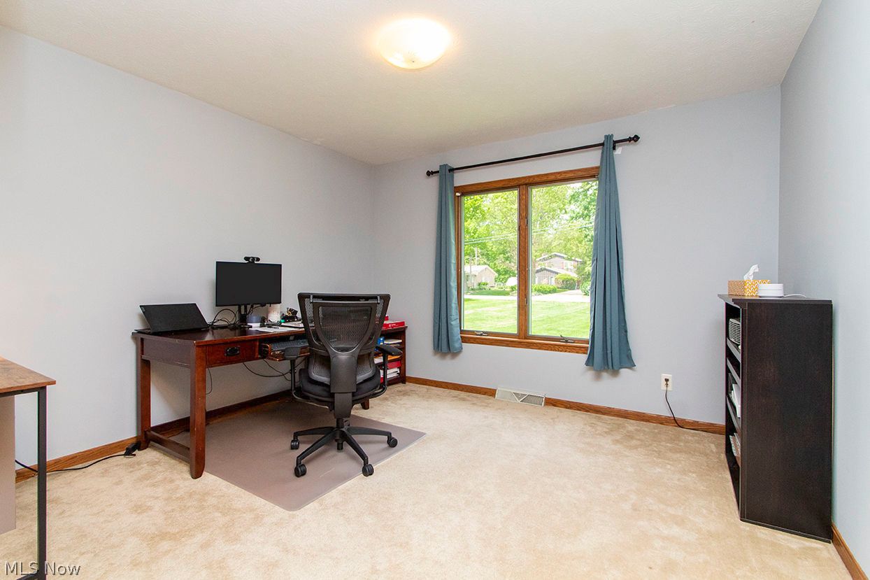 1477 S Hametown Road Copley OH 44321