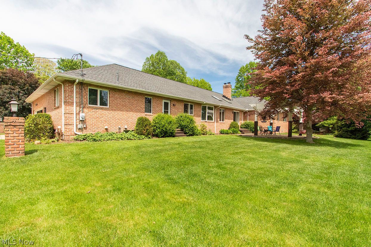 1477 S Hametown Road Copley OH 44321
