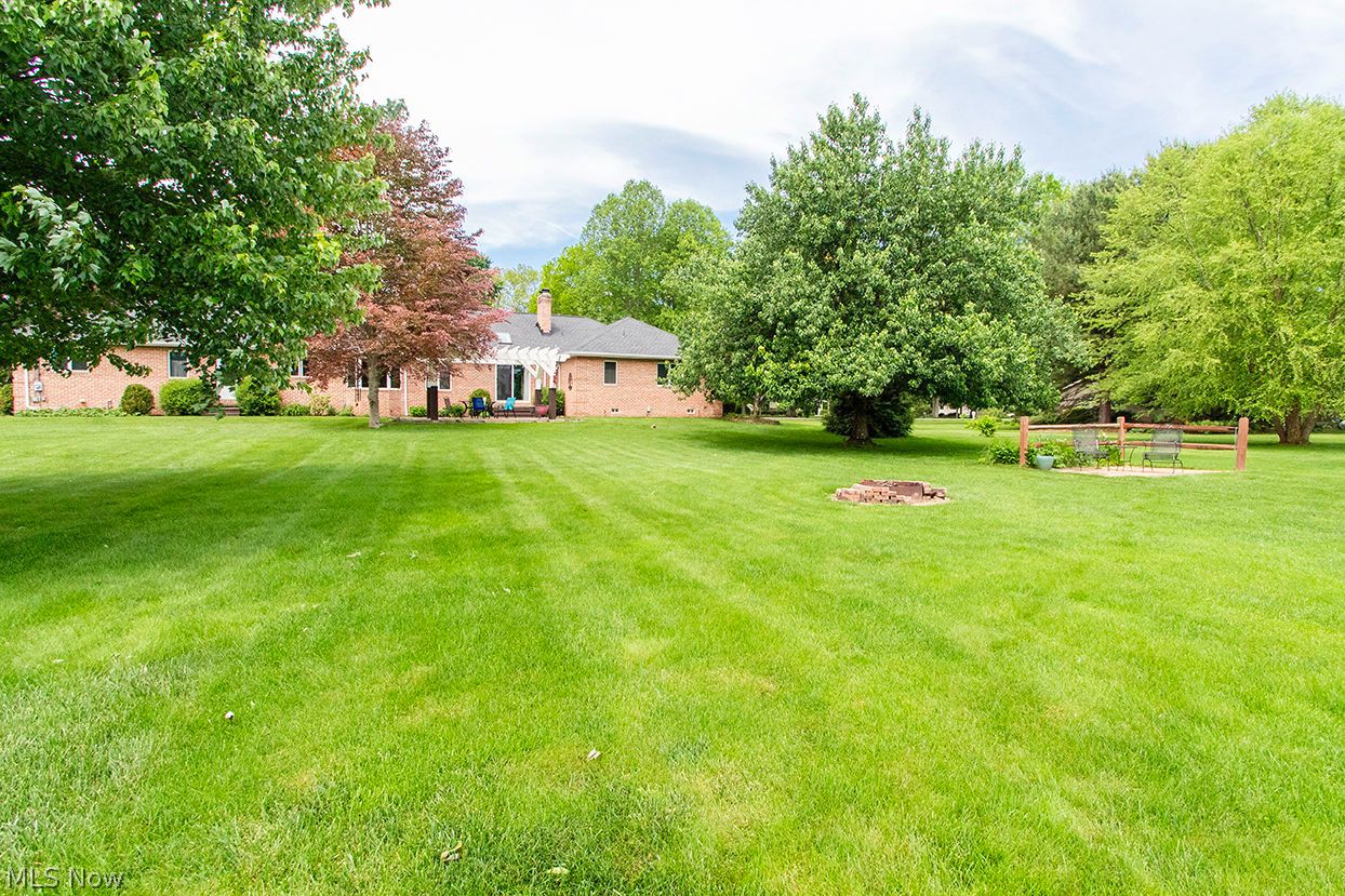 1477 S Hametown Road Copley OH 44321