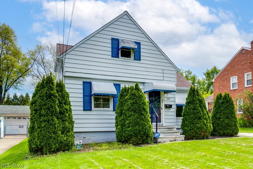 1367 Churchill Road Lyndhurst OH 44124