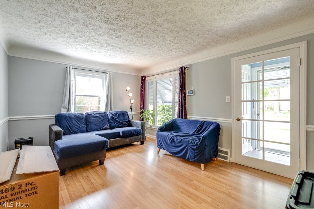 1367 Churchill Road Lyndhurst OH 44124