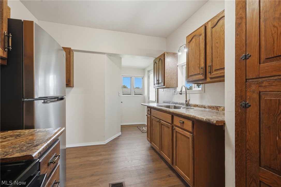 1103 W State Street Newcomerstown OH 43832