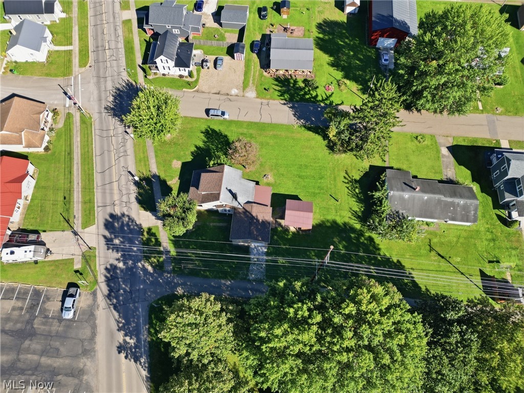 1103 W State Street Newcomerstown OH 43832