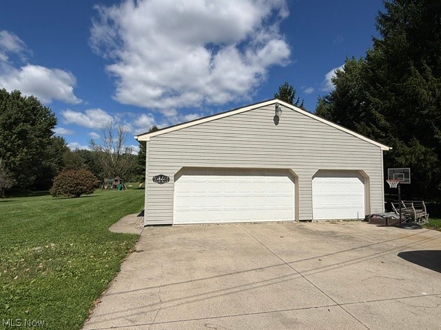 5271 Wilkes Road Atwater OH 44201