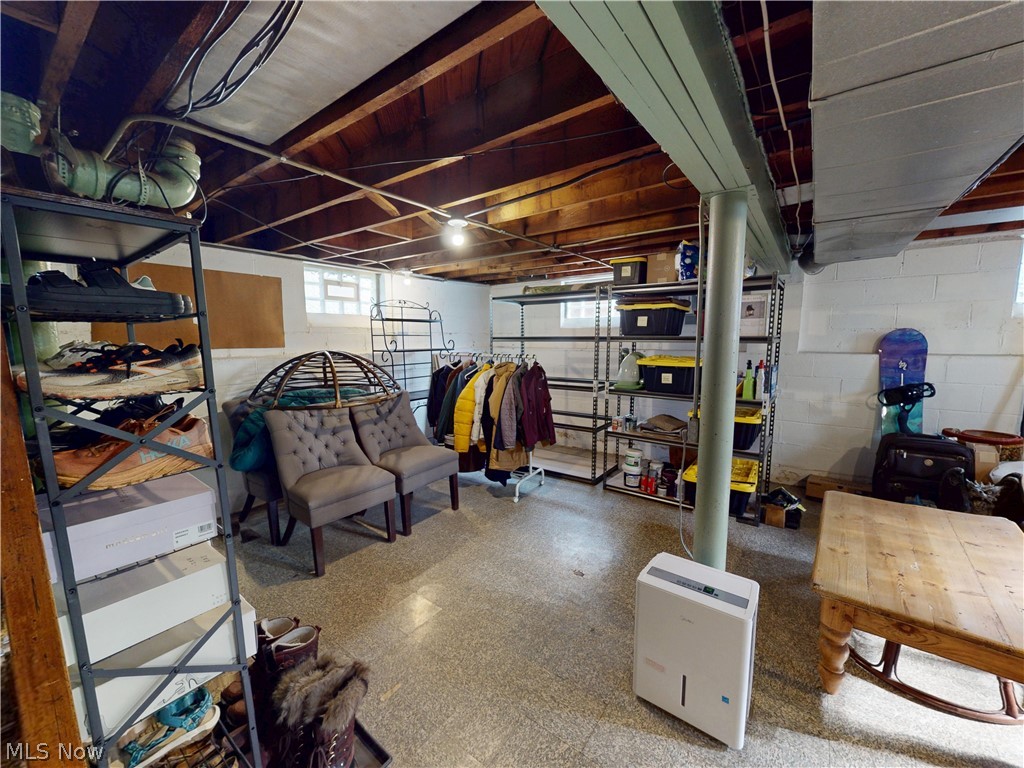 17914 Valleyview Avenue Cleveland OH 44135