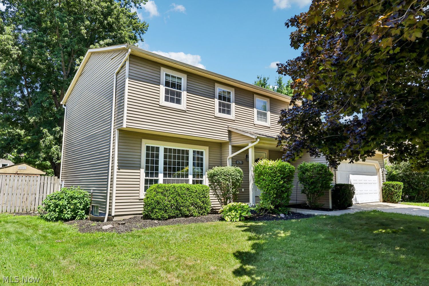 6791 Nicoll Drive North Ridgeville OH 44039