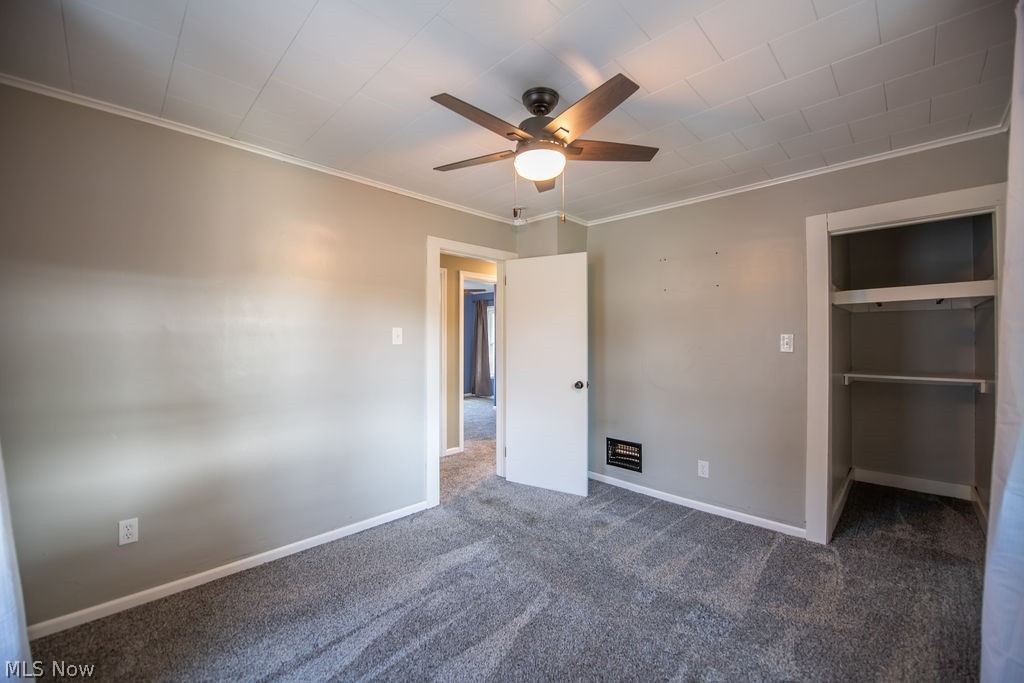 1135 Eastport Avenue Uhrichsville OH 44683